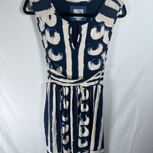 Maeve for Anthropologie Sennebec Blue and Off White Print Dress in size‎ XS